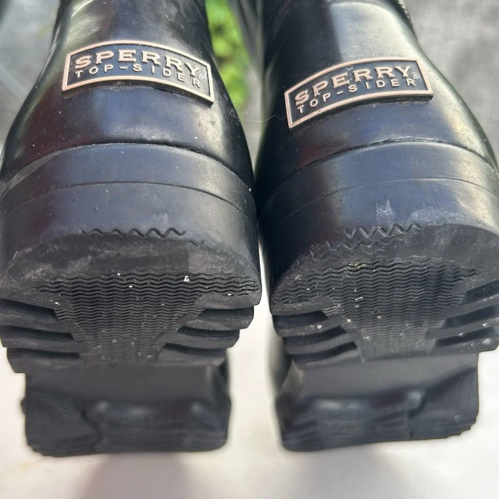 Sperry *** good